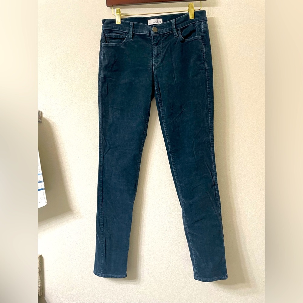 Loft Green Corduroy Modern Skinny Pants Size 4